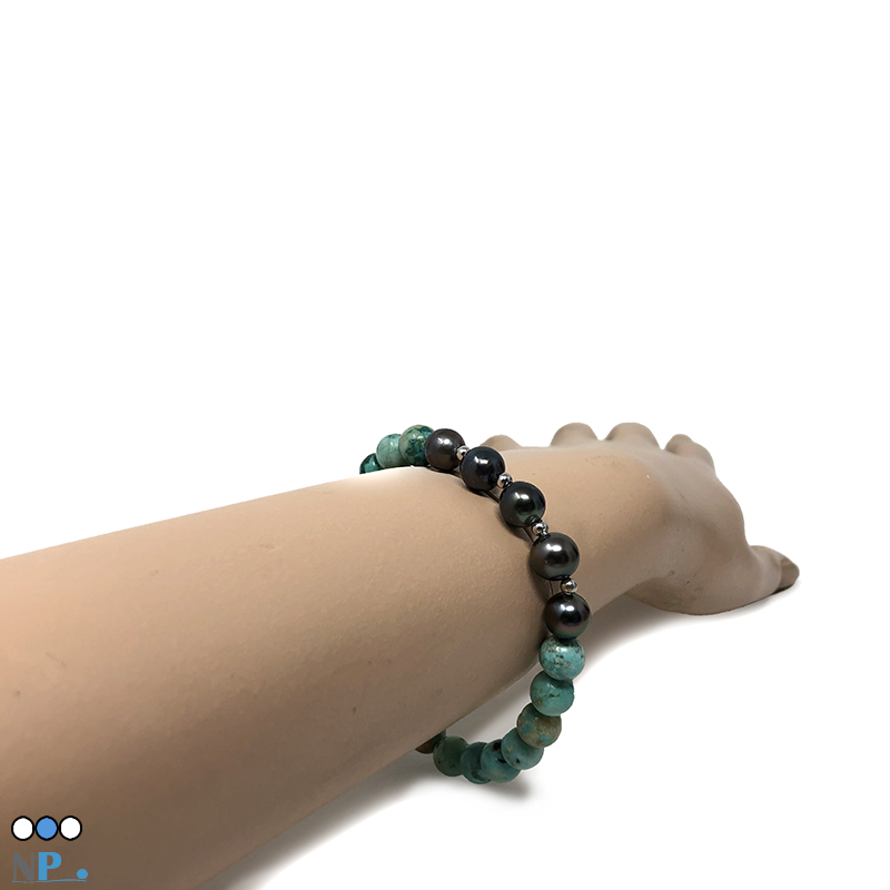 Bracelet de luxe compose de perles de tahiti, perles noires et turquoises du Perou